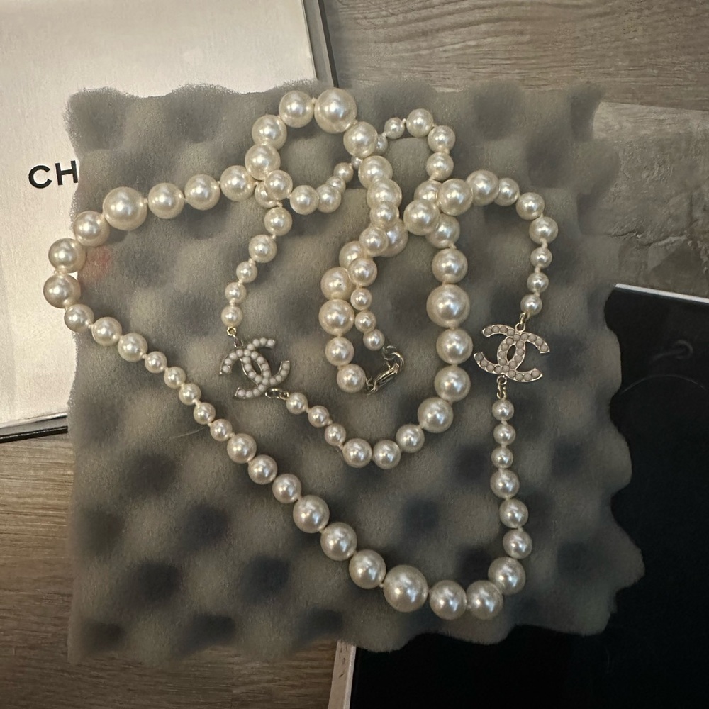 Chanel White Pearl Necklace